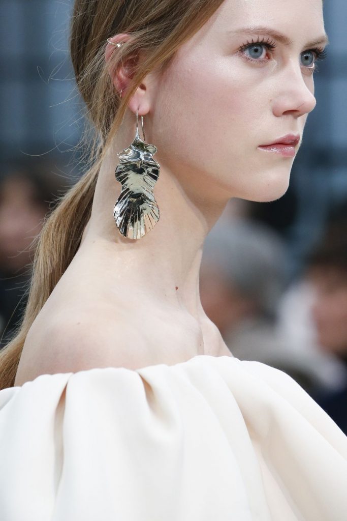 Valentino natural fresh skin makeup trends 2018 Valentino natural fresh skin makeup trends 2018